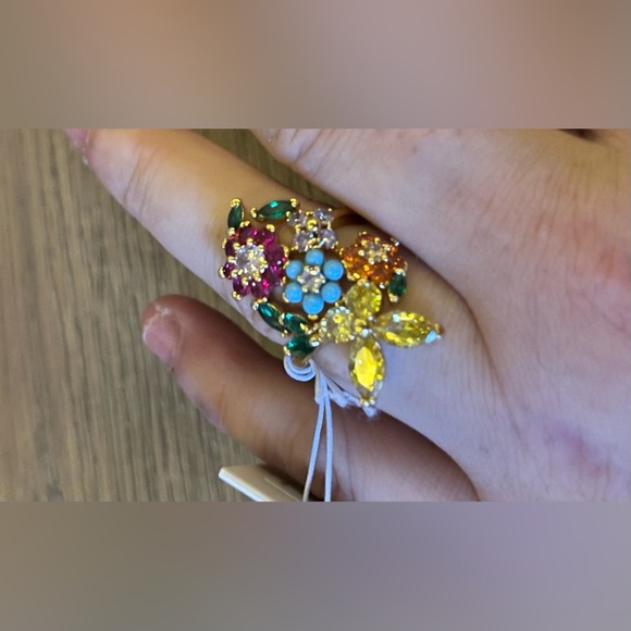 KATE SPADE-NWT Multi-Stone Floral Butterfly Statement Ring - Picture 9 of 15